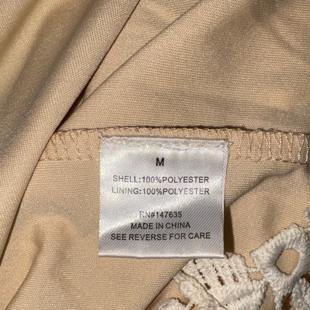 Romeo+Juliet Couture Ivory Crochet Lace Midi Dress BNWT - Picture 10 of 14